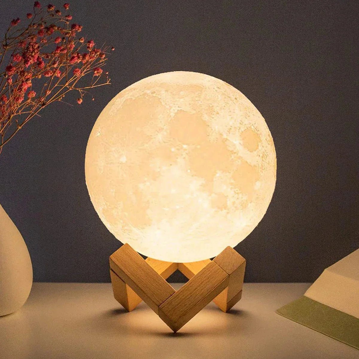 D5 Starry Moon Lamp 8Cm - LED Night Light with Stand, Perfect for Bedroom Decor and Gifts - Zenobia’s Aura
