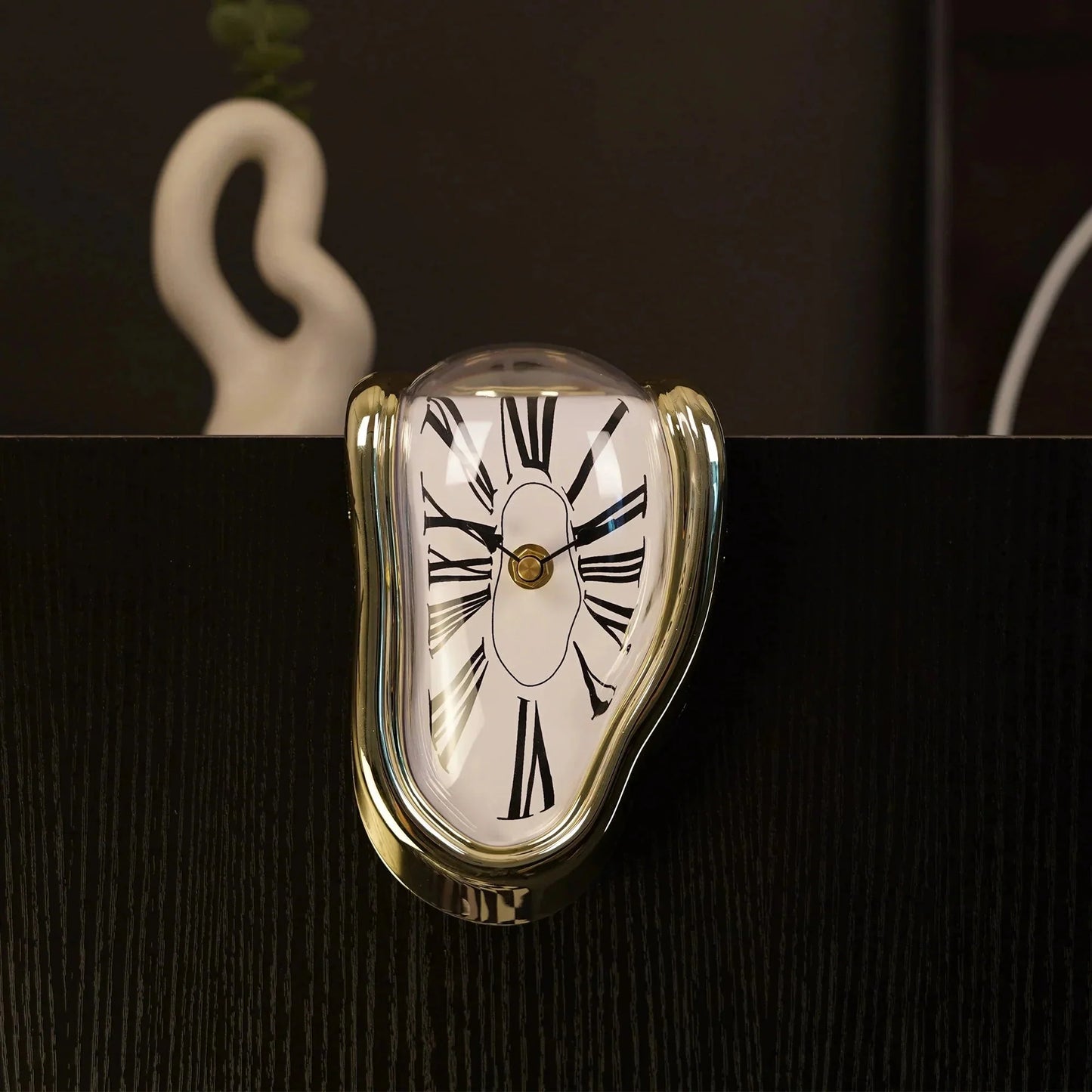 DALI Melting Clock - Zenobia’s Aura