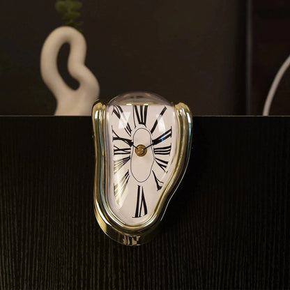 DALI Melting Clock - Zenobia’s Aura